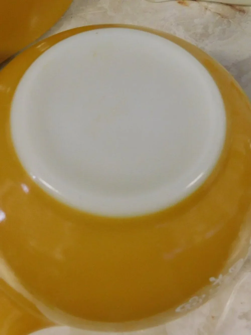 Pyrex Butterfly Gold 4 pc Nesting Cinderella Mixing Bowl Set